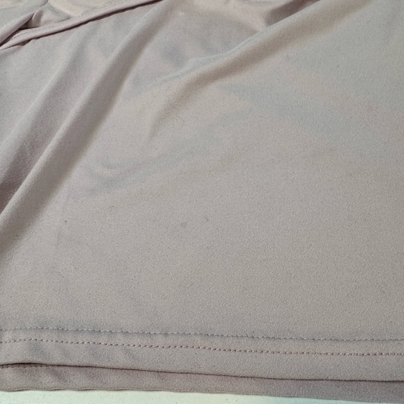 PrettyLittleThing Light Pink Crop Top - Picture 5 of 6